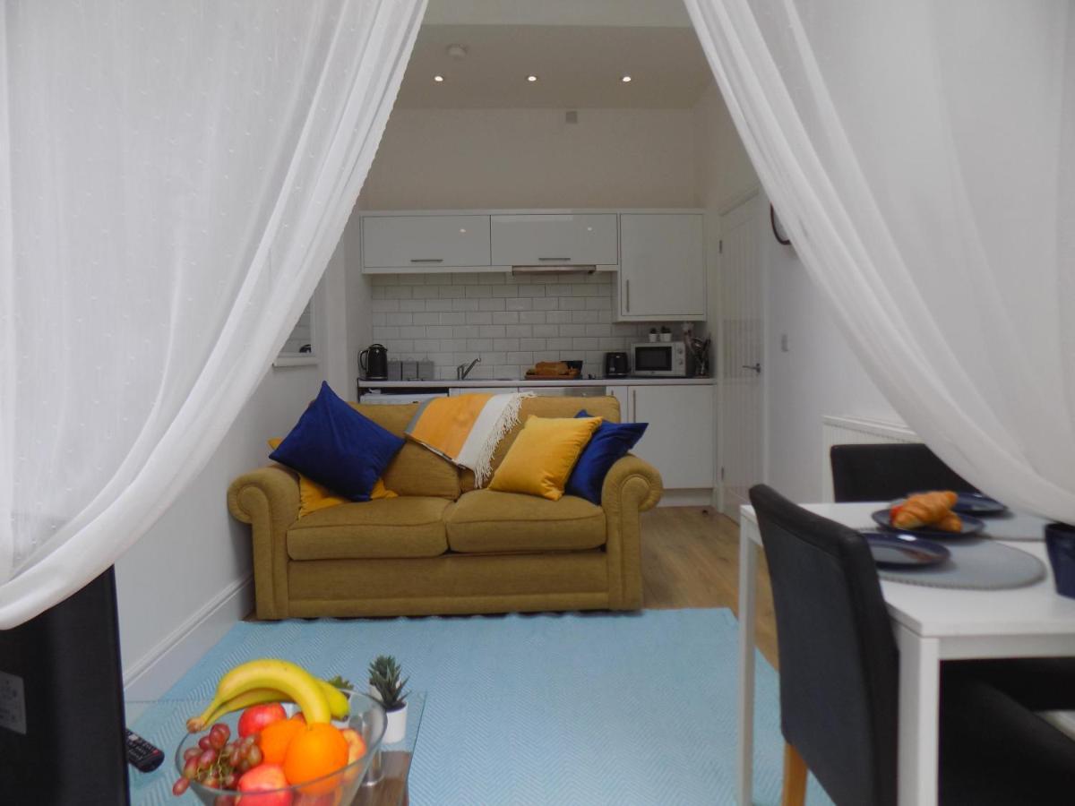Villa Mimosa 2 Cardiff Eksteriør billede