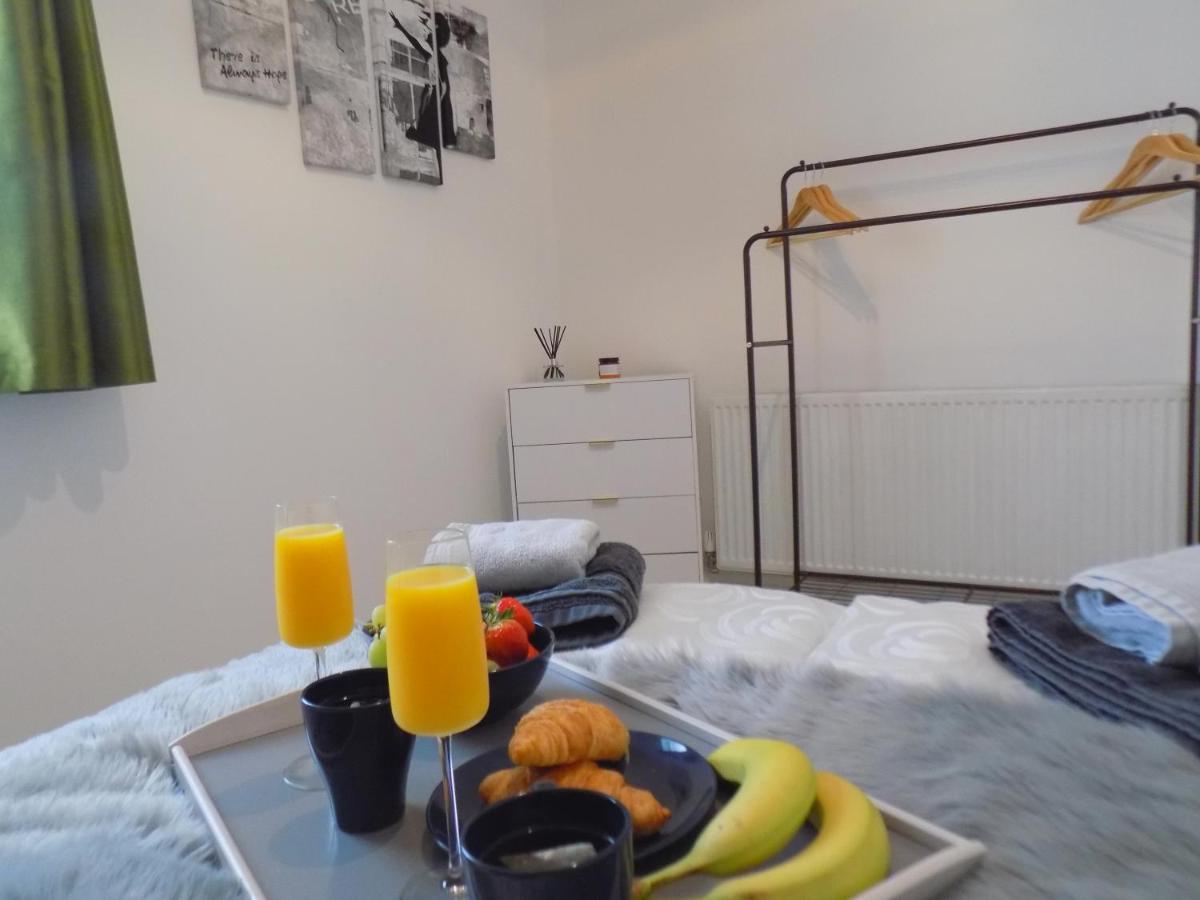 Villa Mimosa 2 Cardiff Eksteriør billede